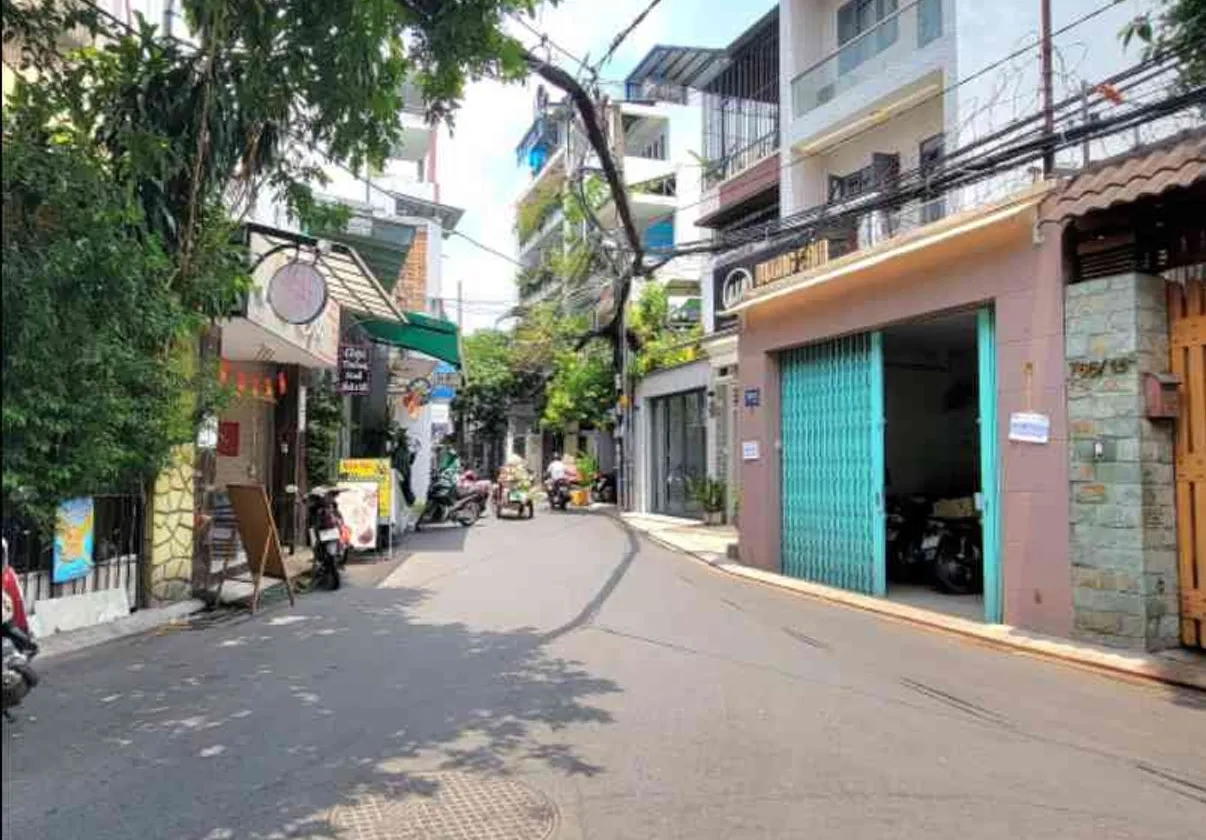 Bán nhà 4 tầng 5 phòng ngủ thương lượng tại phường Tân Sơn Nhất... Bán nhà riêng tại Tân Sơn Nhất, Hồ Chí Minh 01
