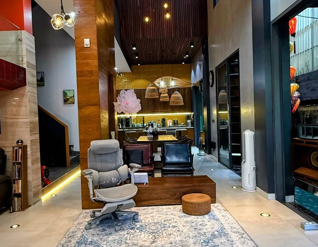 Biệt thự mặt phố đẳng cấp Phạm Hùng - giảm ngay 3 tỷ... Bán nhà mặt phố tại Bình Hưng, Hồ Chí Minh 01