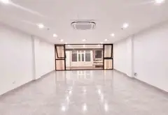 Bán toà văn phòng 9 tầng có hầm tại Phương Mai, Đống Đa... Bán văn phòng tại Kim Liên, Hà Nội 06
