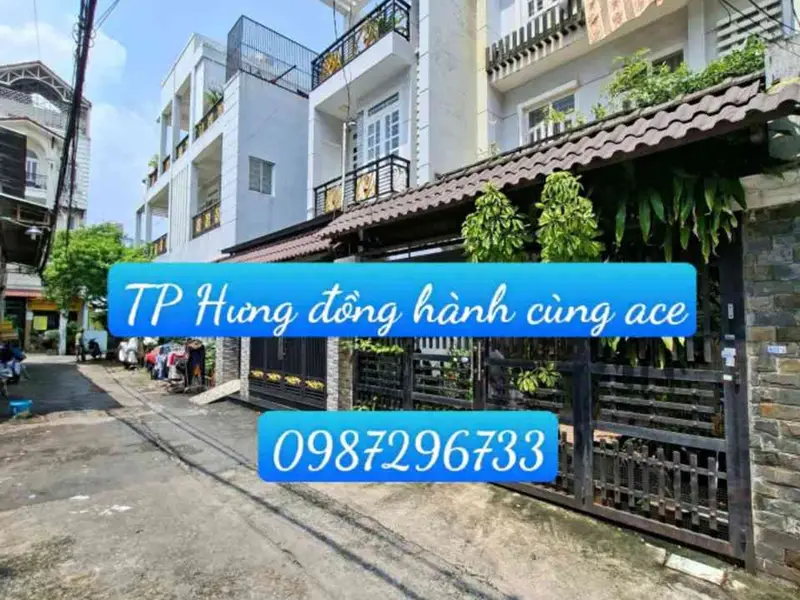 Nhà rộng thoáng ngay Trần Thái Tông, tiện lợi đủ dòng xe 7 chỗ... Bán nhà riêng tại Tân Sơn, Hồ Chí Minh 01