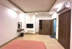 Nhà 5 tầng sang trọng, thu nhập cho thuê ổn định tại Quận 5... Bán nhà riêng tại An Đông, Hồ Chí Minh 02
