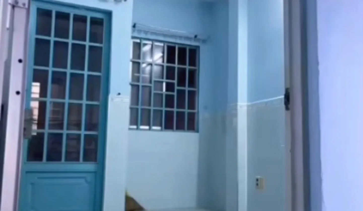 Bán nhà riêng 3 tầng tại phường Rạch Ông, Quận 8, diện tích 28.5m2 giá 4.9 tỷ... Bán nhà riêng tại Chánh Hưng, Hồ Chí Minh 01