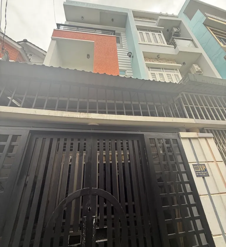 Cơ hội hiếm có sở hữu nhà 3 tầng ngay Phú Thuận với giá tốt... Bán nhà riêng tại Phú Thuận, Hồ Chí Minh 01
