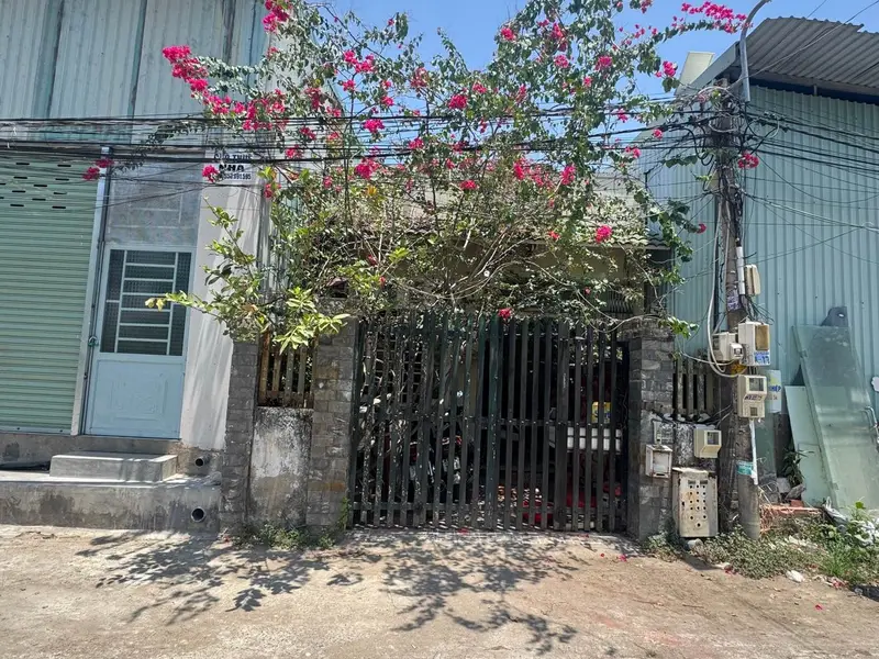 Nhà Mặt Tiền Xã Nhà Bè, Giá Sốc Giảm Nhanh... Bán nhà riêng tại Nhà Bè, Hồ Chí Minh 01