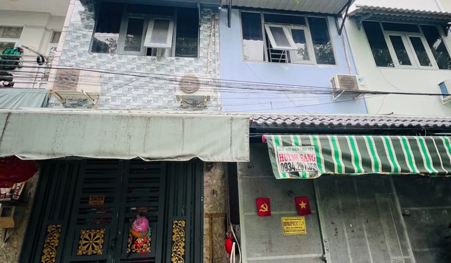 Bán nhà riêng 4 tầng tại phường Phú Xuân, Nhà Bè, diện tích 24m2, sổ hồng chính chủ... Bán nhà riêng tại Nhà Bè, Hồ Chí Minh 01