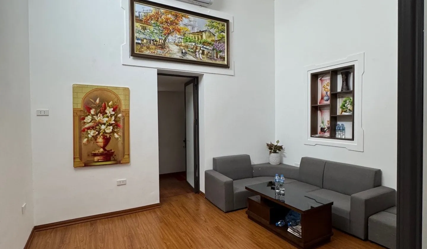 Bán căn hộ 3 phòng ngủ phố Phùng Hưng, phường Hoàn Kiếm ,Hà Nội... Bán căn hộ chung cư tại Hoàn Kiếm, Hà Nội 01