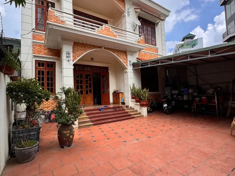 Bán nhà gần hồ , mặt tiền rộng tại Ngọc Thụy, Long Biên... Bán nhà riêng tại Long Biên, Hà Nội 01