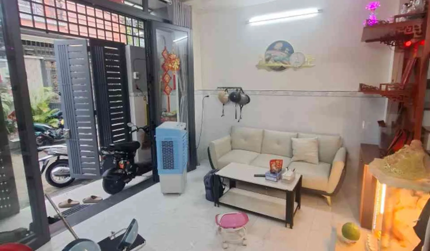 Nhà 3 Tầng Đẹp, Sổ Hồng Riêng Giá Mềm... Bán nhà riêng tại Bình Trị Đông, Hồ Chí Minh 01