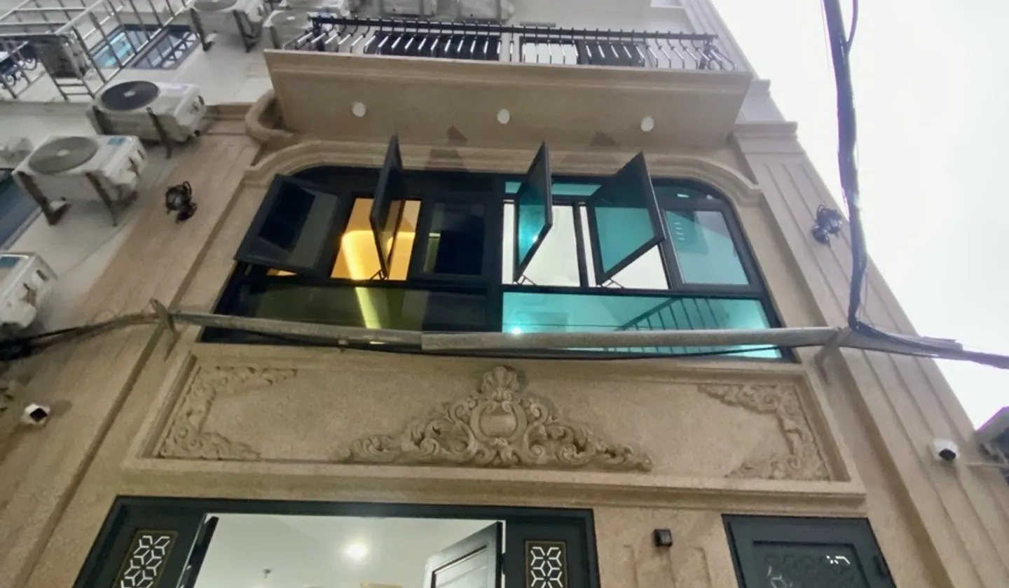 Tòa Nhà Dịch Vụ Cho Thuê Cao Cấp Tại Cầu Diễn... Bán nhà riêng tại Tây Tựu, Hà Nội 01