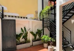 Đang cho thuê khoán chdv có 8pn, thu nhập gần 20tr. Nhà sạch đẹp, sân để xe, khu vực an ninh lịchsự... Bán nhà riêng tại Bình Lợi Trung, Hồ Chí Minh 09
