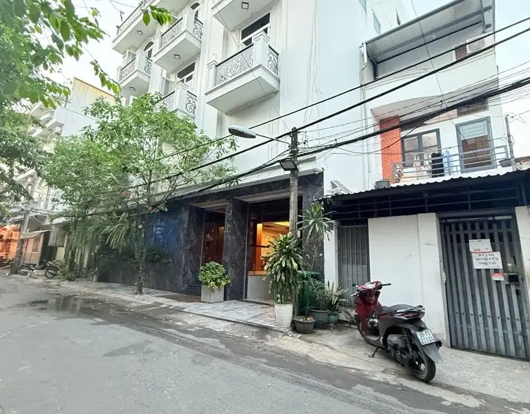 Nhà 3 tầng Đường 10m Phạm Văn Bạch, 11 phòng, 4x26m... Bán nhà riêng tại Tân Sơn, Hồ Chí Minh 01