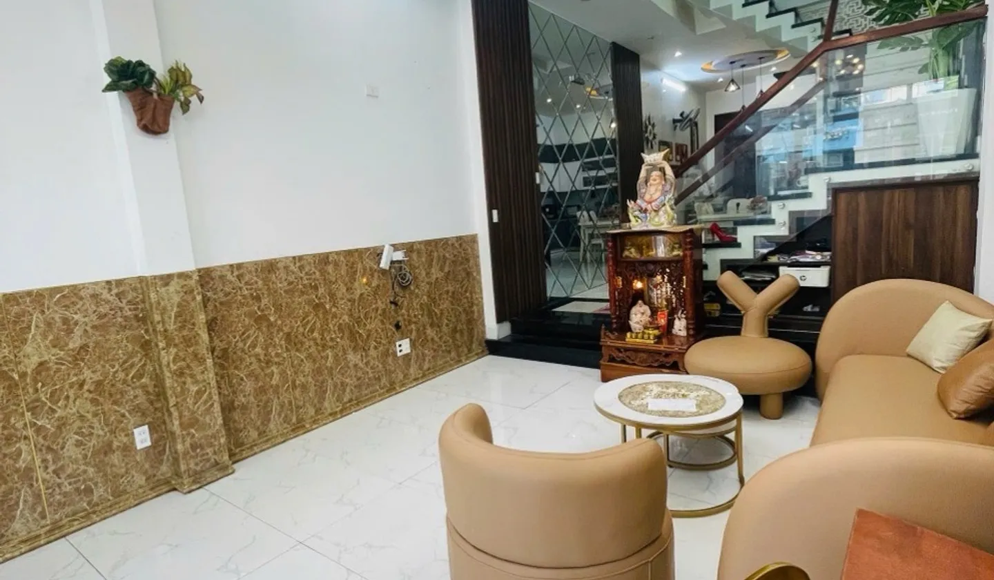 Bán nhà mặt phố 3 tầng 4 phòng ngủ khu vực Thái Thị Bôi... Bán nhà mặt phố tại Thanh Khê, Đà Nẵng 01