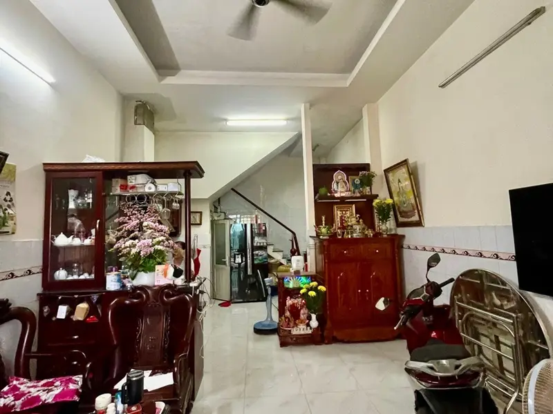 Bán nhà riêng 4 tầng tại Quang Trung, Gò Vấp, 57 m2, sát mặt tiền, giá 8.2 tỷ... Bán nhà riêng tại Thông Tây Hội, Hồ Chí Minh 01
