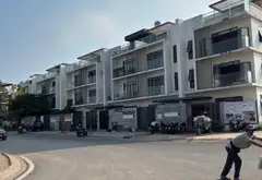 Nhà mặt phố 3 tầng rộng 150m2 giá 50 tỷ tại Quận 2 - LH: 0918604219 C.Loan... Bán nhà mặt phố tại An Phú, Hồ Chí Minh 01
