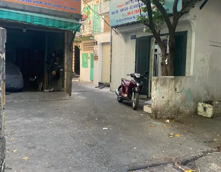 Nhà đẹp Tân Bình giá hợp lý - Xe hơi vào nhà... Bán owner_side tại Tân Hòa, Hồ Chí Minh 01