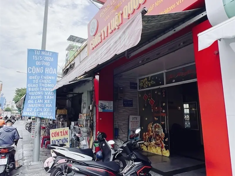 Nhà mặt tiền Hoàng Hoa Thám - Kinh doanh đỉnh, giá cực sốc... Bán nhà mặt phố tại Bảy Hiền, Hồ Chí Minh 01
