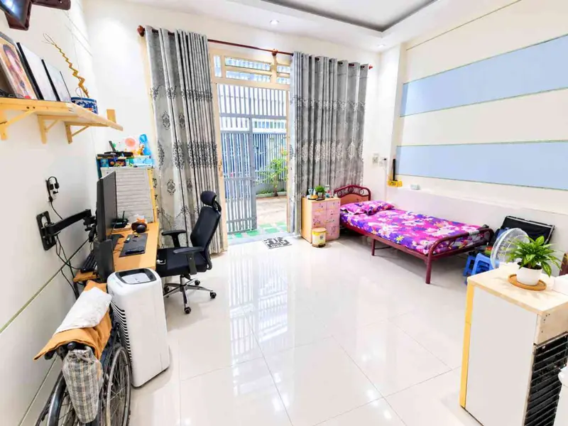 NHÀ BÈ – 2 TẦNG – Ô TÔ ĐỖ CỔNG
50m2_ 2PN.NGAY KDC SÀI GÒN MỚI, THÔNG ĐÀO TÔNG NGUYÊN. CHỈ 5Đ NHỎ... Bán nhà riêng tại Nhà Bè, Hồ Chí Minh 01