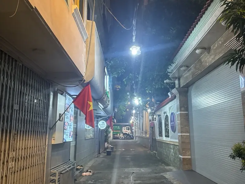 🔥 SÁT EMART PHAN HUY ÍCH – HẺM XE HƠI – NHỈNH 4 TỶ , 3 TẦNG🔥

🏡 Diện tích: 3,5 x 8m... Bán nhà riêng tại An Hội Tây, Hồ Chí Minh 01