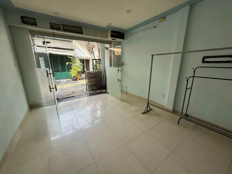 Bán nhà 2 tầng 42m2 gần Aeon Mall Tân Phú giá 5 tỷ... Bán nhà riêng tại Tân Sơn Nhì, Hồ Chí Minh 01