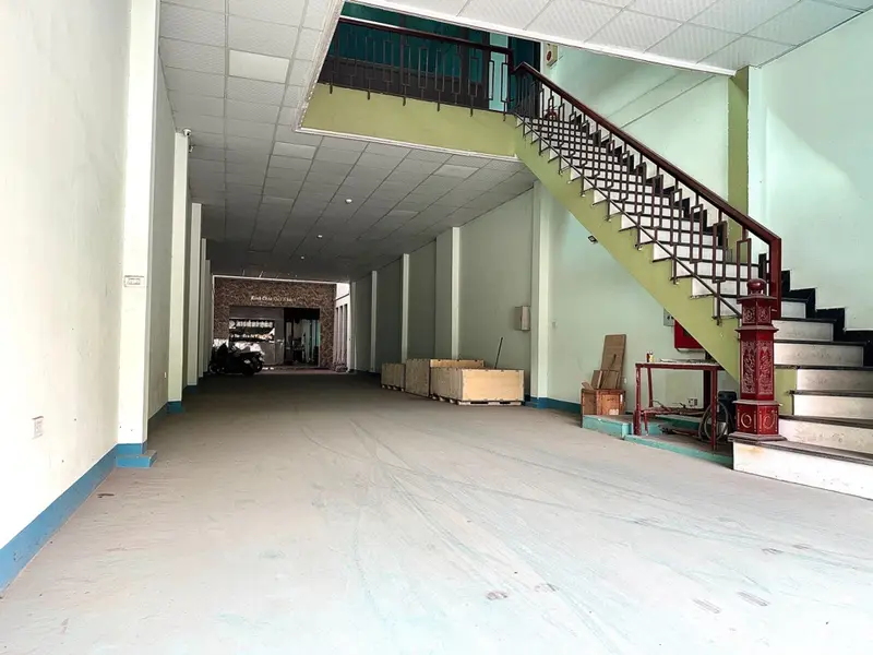 Bán nhà mặt phố tại Hùng Vương, diện tích 243,8m2, phù hợp kinh doanh văn phòng... Bán nhà mặt phố tại Hồng Bàng, Hải Phòng 01