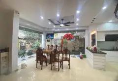 Biệt thự đẳng cấp 198m2, ba mặt vườn hoa tại khu đô thị Việt Hưng đón ánh sáng và gió mát tự nhiên... Bán biệt thự, liền kề tại Việt Hưng, Hà Nội 06