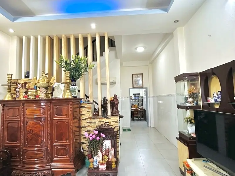 Nhỉnh 5 tỷ nhà đẹp Tỉnh Lộ 10, ngang 5m,3 tầng BTCT,hẻm xetải tránh,vào ở ngay(Kk2909).... Bán nhà riêng tại Tân Tạo, Hồ Chí Minh 01