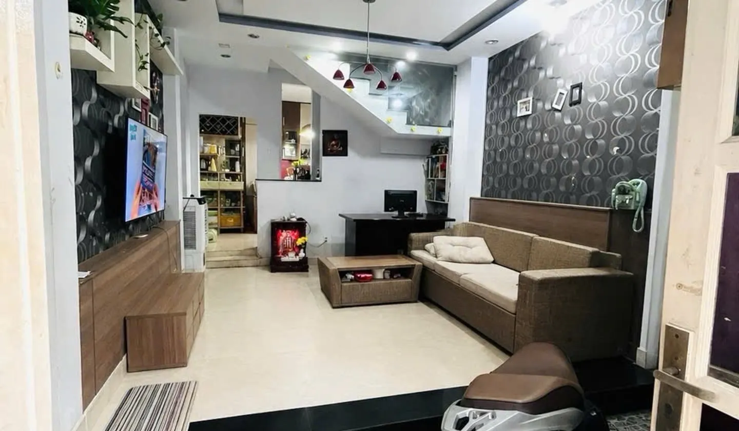 Bán nhà 2 tầng hẻm ô tô Phạm Văn Bạch hướng TP Tân Sơn... Bán nhà riêng tại Tân Sơn, Hồ Chí Minh 01