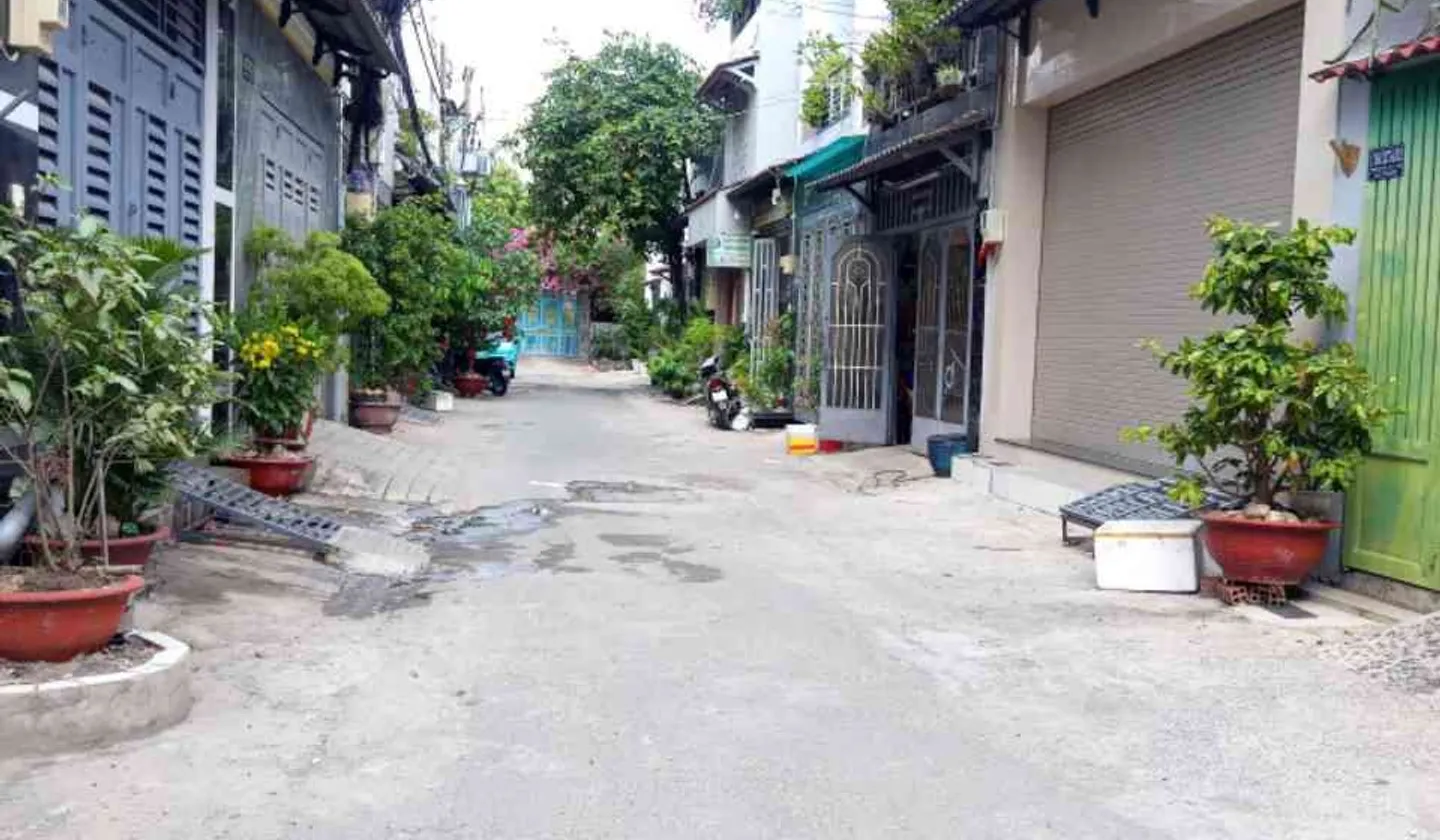 Bán nhà 3 tầng 4 phòng ngủ Tân Bình giá 6.68 tỷ... Bán nhà riêng tại Tân Sơn, Hồ Chí Minh 01