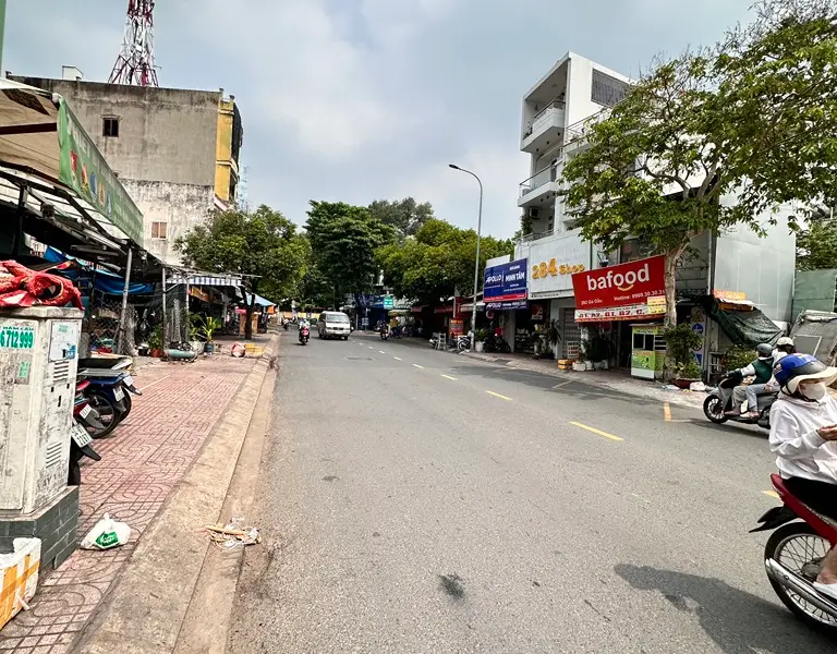 Bán nhà mặt phố 2 tầng tại Tân Quý, Tân Phú, 106.6m2, giá 15 tỷ... Bán nhà mặt phố tại Phú Thọ Hòa, Hồ Chí Minh 01