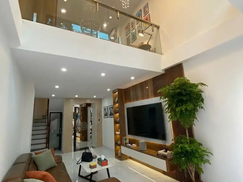Bán nhà 6 tầng thang máy tại Phúc Lợi, giá ưu đãi giảm còn 8.36 tỷ... Bán nhà riêng tại Phúc Lợi, Hà Nội 01