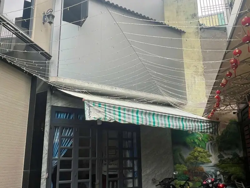 Nhà mặt phố 2 tầng hai mặt tiền liên khu 10-11 tại quận trung tâm... Bán nhà mặt phố tại Bình Trị Đông, Hồ Chí Minh 01