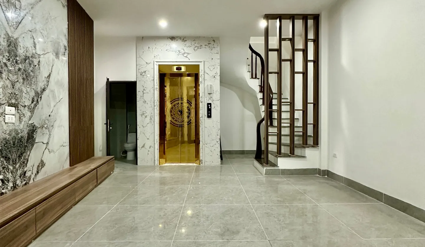 Bán nhà riêng 5 tầng, dt~50m, lô góc với thang máy tại Lò Đúc, giá nhỉnh 12tỷ... Bán nhà riêng tại Hai Bà Trưng, Hà Nội 01