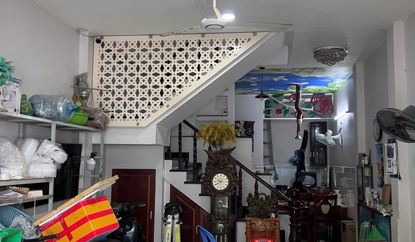 Nhà 2 tầng 54.5m2 gần chợ, trường học Phường Long Phước giá 5.9 tỷ... Bán nhà riêng tại Long Phước, Hồ Chí Minh 01