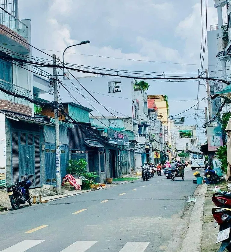 Nhà mặt phố Bình Tân, kinh doanh cực đỉnh, giá siêu hời... Bán nhà mặt phố tại An Lạc, Hồ Chí Minh 01