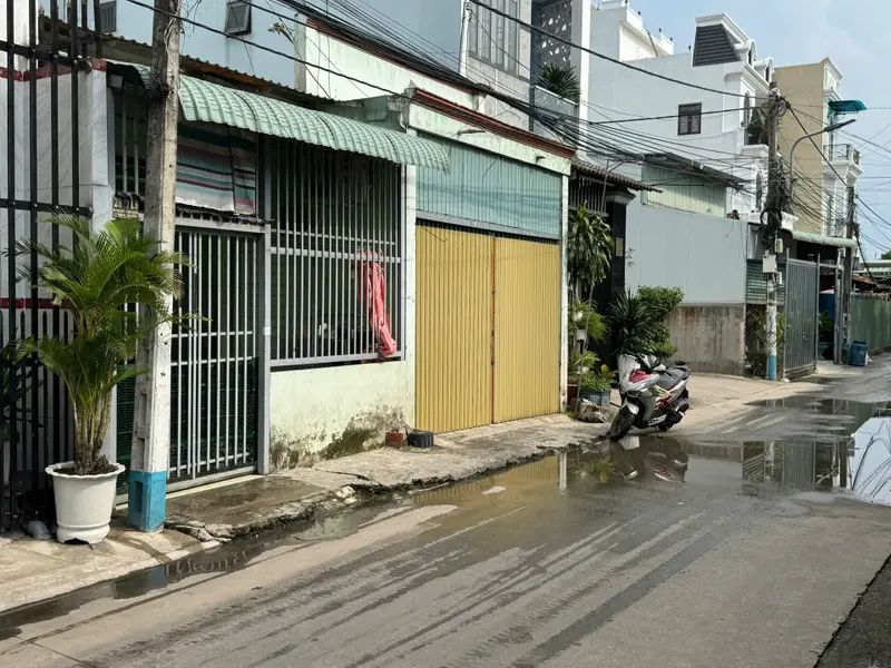Bán nhà riêng mặt tiền đường 6m tại phường Bình Chuẩn, TP Thuận An, 80m², giá 4,2 tỷ... Bán nhà riêng tại An Phú, Hồ Chí Minh 01