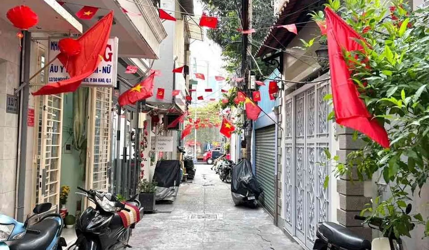 Nhà 3 lầu, trục thẳng đến Nguyễn Đình Chiểu, Q1. Nhà mới vào ở ngay, vị trí tuyệt đẹp, an ninh.... Bán nhà riêng tại Tân Định, Hồ Chí Minh 01