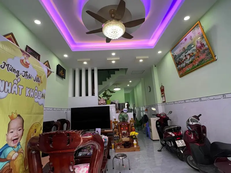 Bán Nhà 2 Tầng, 74m2 (4x17) - 3Pn, Hẻm 1 Trục Nguyễn Văn Tăng, Quận 9. Chủ Gấp Bán Chỉ 4.99 Tỷ TL.... Bán nhà riêng tại Long Bình, Hồ Chí Minh 01