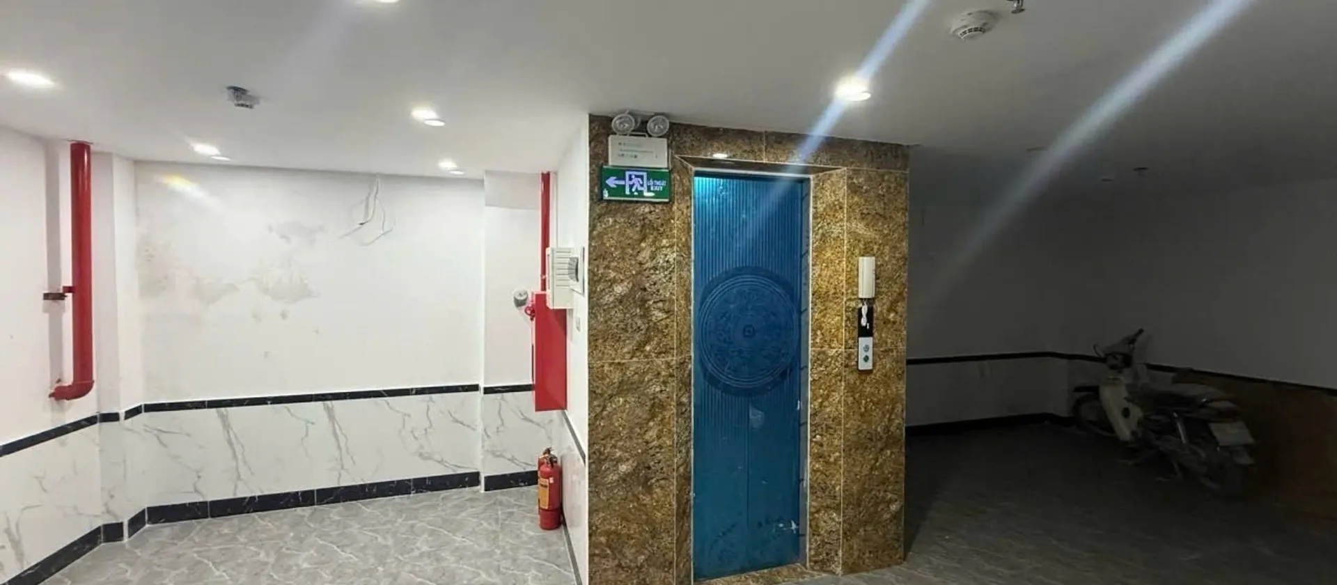 Bán nhà Ba Đình-Giảng Võ 7 tầng mới có thang máy ,ngõ thông 64,5m .... Bán nhà riêng tại Đống Đa, Hà Nội 01