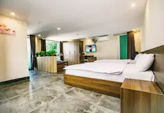 Bán tòa Apartment biển Mỹ Khê, Đà Nẵng - 6 tầng, 17 phòng - Doanh thu hơn 2 tỷ/năm - Giá 3x tỷ... Bán chung cư mini tại Ngũ Hành Sơn, Đà Nẵng 03
