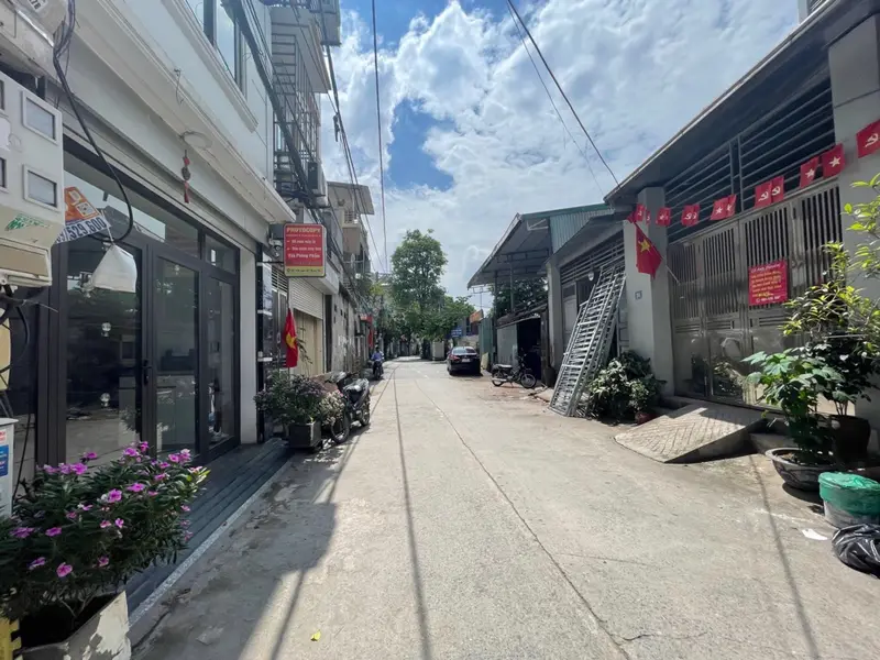 7,4 tỷ Nhà 5 Tầng Yên Tĩnh Nam Dư Giá Tốt Cơ Hội Vàng Sở Hữu... Bán nhà riêng tại Vĩnh Hưng, Hà Nội 01