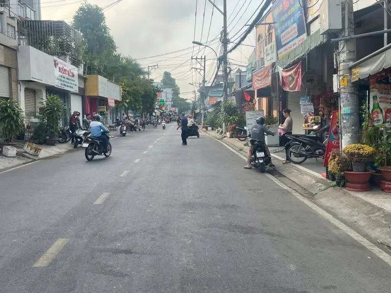 MẶT TIỀN PHÚ CHÂU – 145M² FULL ĐẤT Ở – Ô TÔ NGỦ TRONG NHÀ 🔥
💥 GIÁ CHỈ 14 TỶ – THƯƠNG LƯỢNG... Bán nhà mặt phố tại Tam Bình, Hồ Chí Minh 01