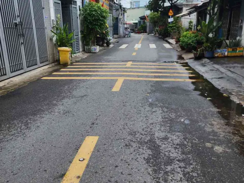 Bán nhà 2 tầng lô góc mặt tiền rộng tại Bình Tân, giá 5.8 tỷ... Bán nhà mặt phố tại Bình Tân, Hồ Chí Minh 01