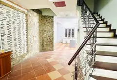 Với 25.6 tỷ để sở hữu nhà HOÀNG ĐẠO THÀNH 80m mặt tiền rộng PHÂN LÔ Ô TÔ - Ô CHỜ THANG MÁY -SỔ ĐỎ.... Bán nhà riêng tại Khương Đình, Hà Nội 02