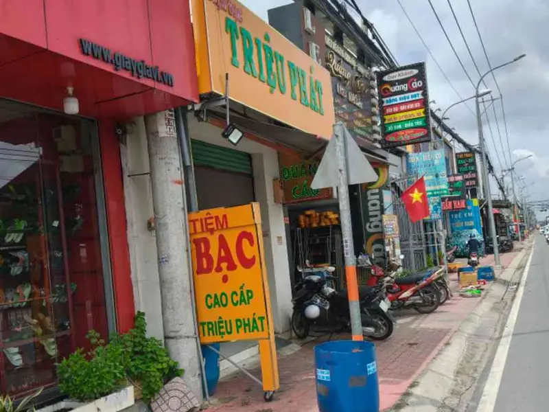 Bán nhà mặt phố tại Tỉnh Lộ 8, mặt tiền rộng 8.5m phù hợp kinh doanh... Bán nhà mặt phố tại Phú Hòa Đông, Hồ Chí Minh 01