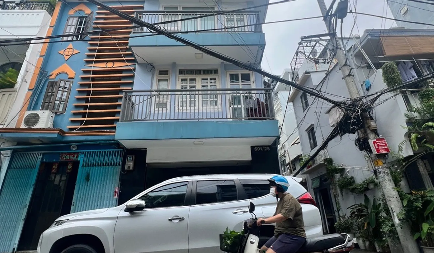HÀNG HIỂM QUẬN 10 - LÔ GÓC 5 TÂNG,
ĐƯỜNG 8M THÔNG - CHỈ 9.2 TỶ... Bán nhà riêng tại Hòa Hưng, Hồ Chí Minh 01