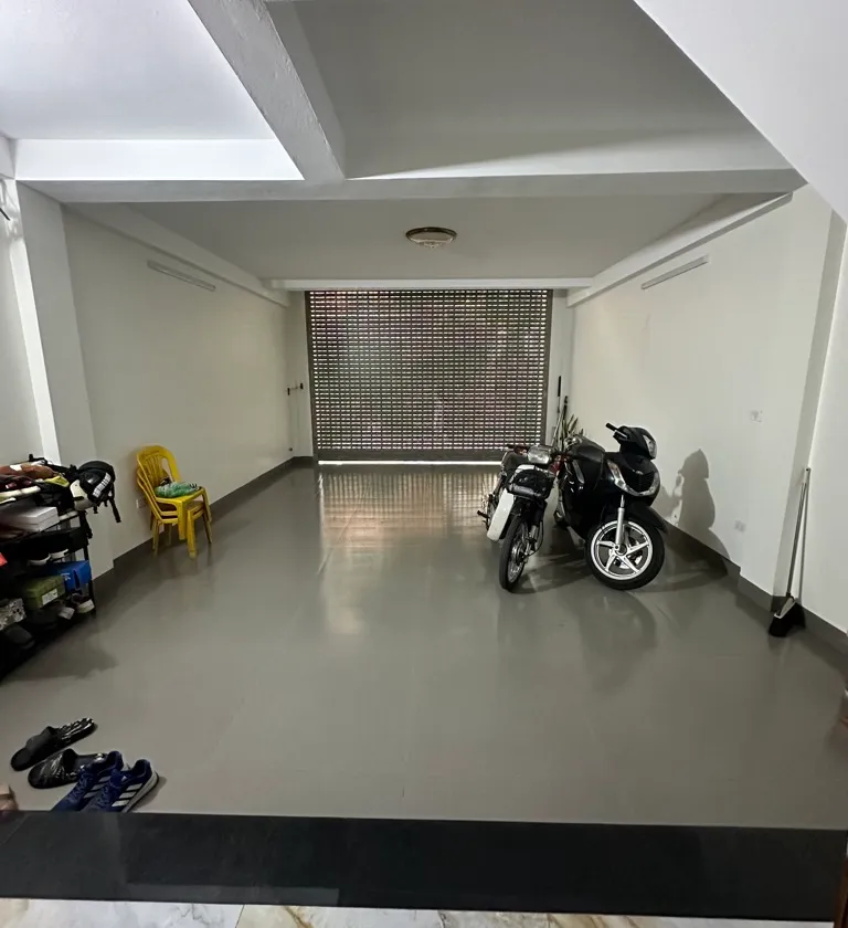 Nhà 8 tầng mặt tiền rộng, ô tô trong nhà, quận Hoàng Mai... Bán owner_side tại Tương Mai, Hà Nội 01