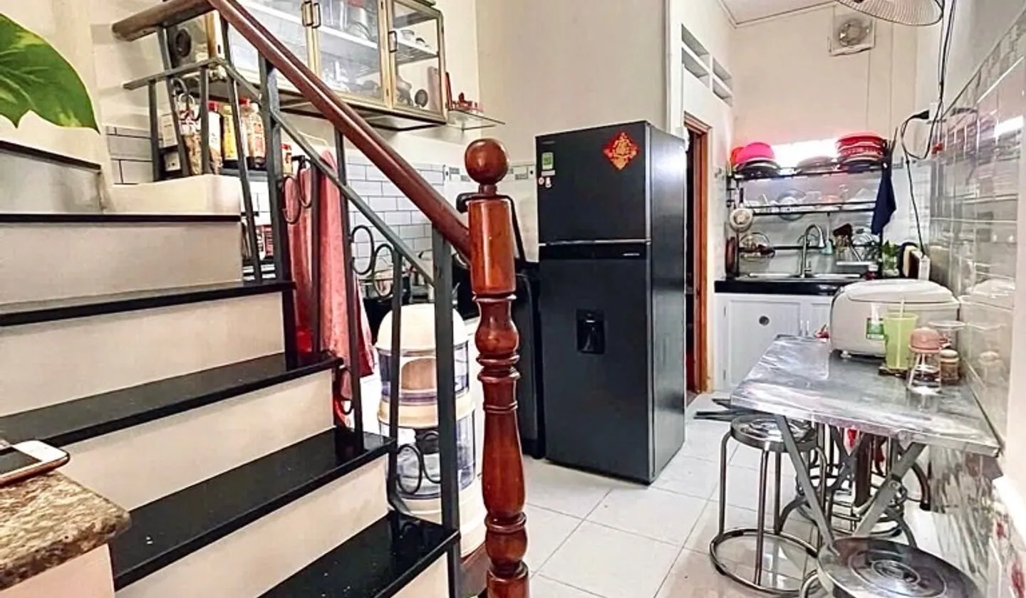 Nhà Đẹp 2 tầng 2PN cách hẻm ô tô vài căn... Bán nhà riêng tại An Hội Tây, Hồ Chí Minh 01