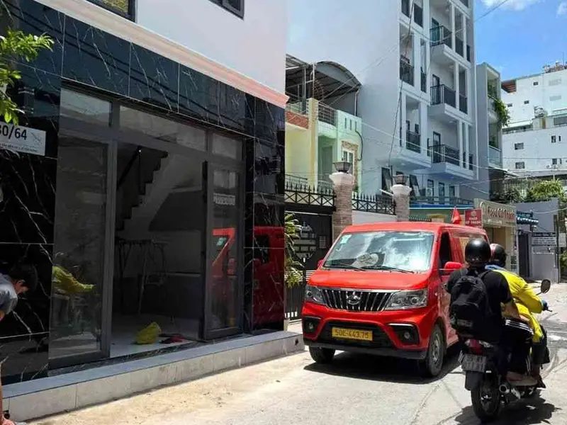 🏡🏡BÁN NHÀ MẶT TIỀN HẺM XE HƠI KINH DOANH – 30/64 LÂM VĂN BỀN, QUẬN 7
Diện tích : 5x6 1lầu mới... Bán nhà riêng tại Tân Hưng, Hồ Chí Minh 01