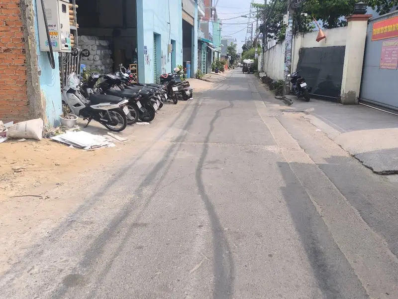 ​Bình Tân siêu phẩm 5 tầng 4x18m, hẻm 3 ô tô né, full nội thất giá 8.15 tỷ... Bán nhà riêng tại Bình Trị Đông, Hồ Chí Minh 01