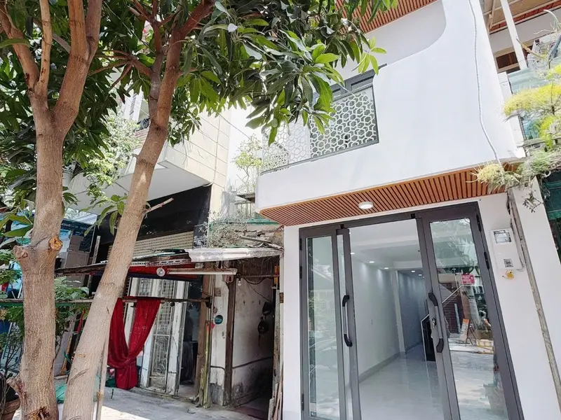Nhà mặt phố 2 tầng tại phường Tân Hưng, thuận lợi kinh doanh... Bán nhà mặt phố tại Tân Hưng, Hồ Chí Minh 01